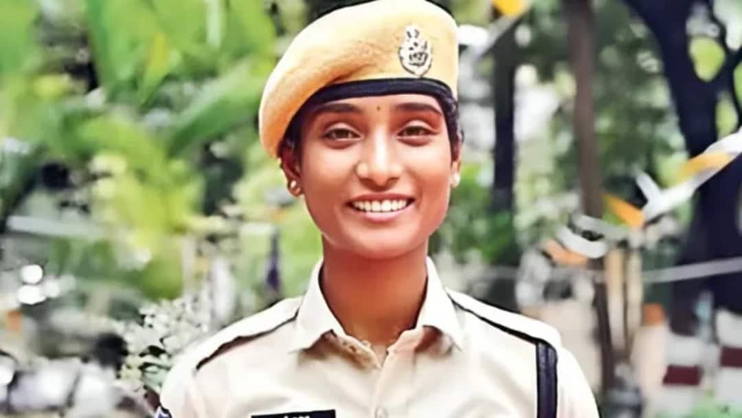 Woman constable dies by suicide in Warangal